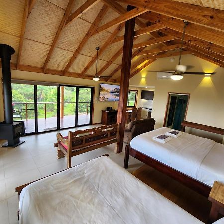 Maleny Tropical Retreat Bed and Breakfast Eksteriør billede
