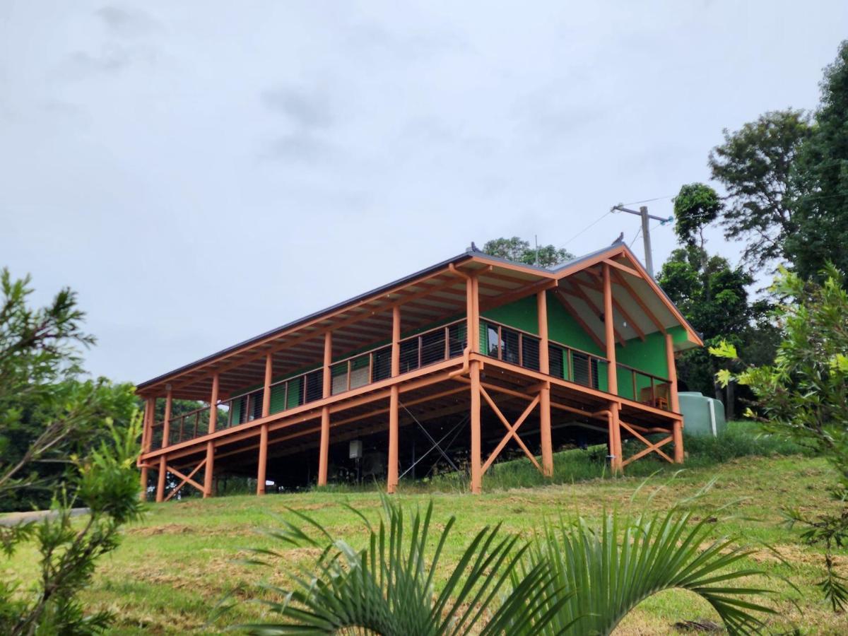 Maleny Tropical Retreat Bed and Breakfast Eksteriør billede