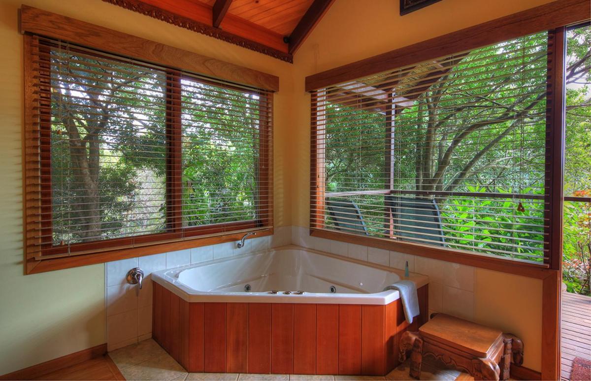 Maleny Tropical Retreat Bed and Breakfast Eksteriør billede