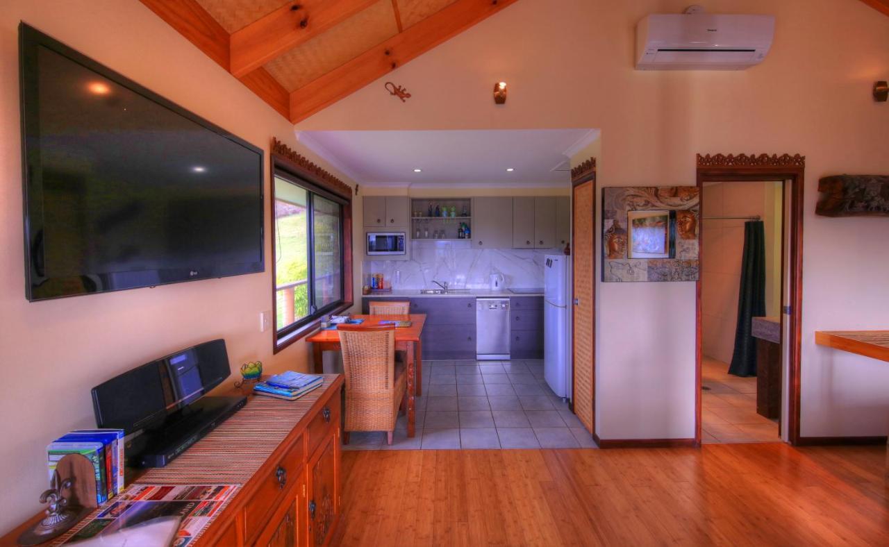 Maleny Tropical Retreat Bed and Breakfast Eksteriør billede