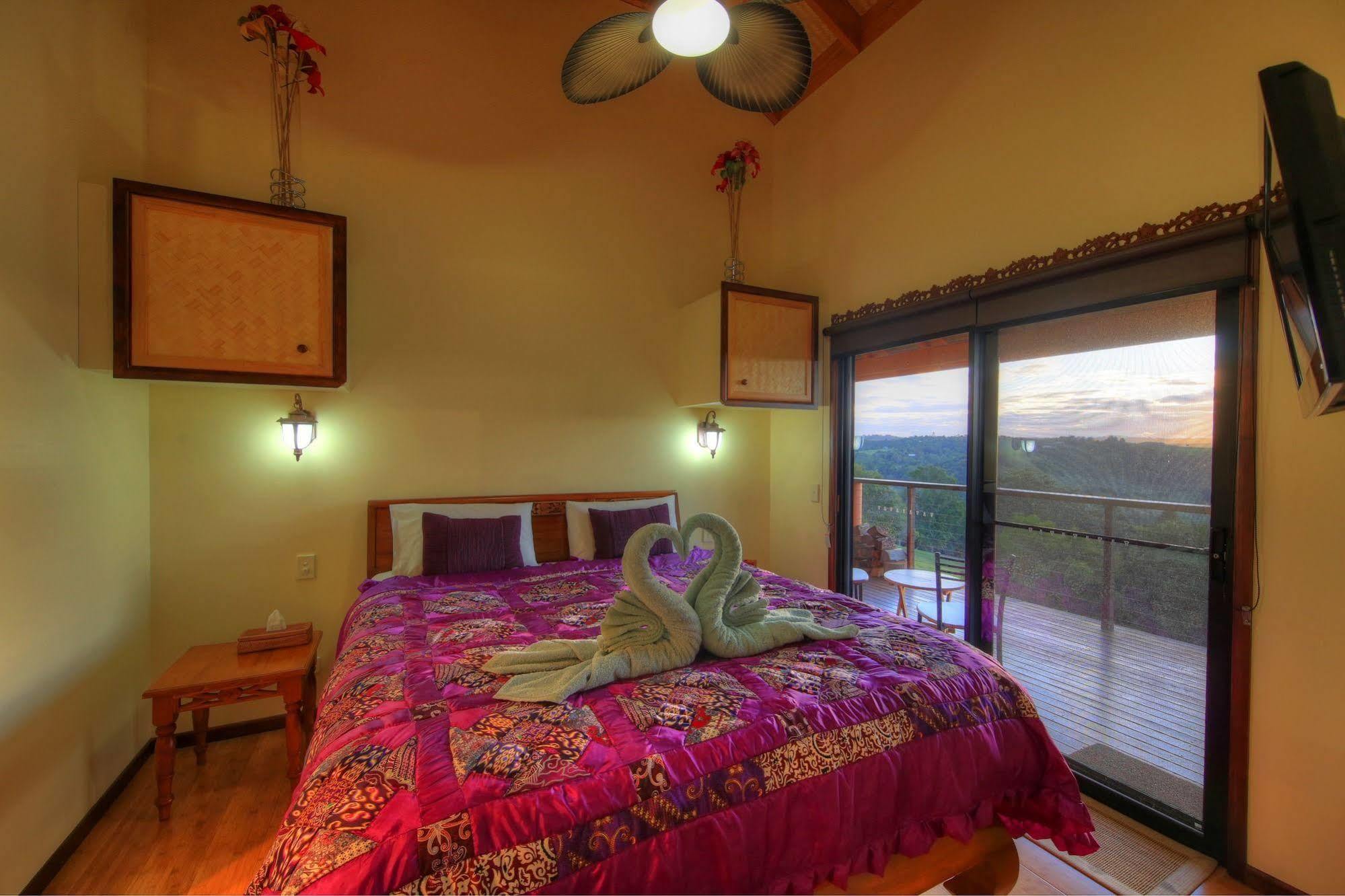 Maleny Tropical Retreat Bed and Breakfast Eksteriør billede